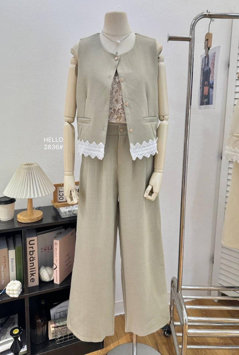 Women Classy Sleeves Lace Border Vest With Trouser Sets